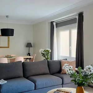 https://casa-cosi-casanova-1.catalonia-hotels.com